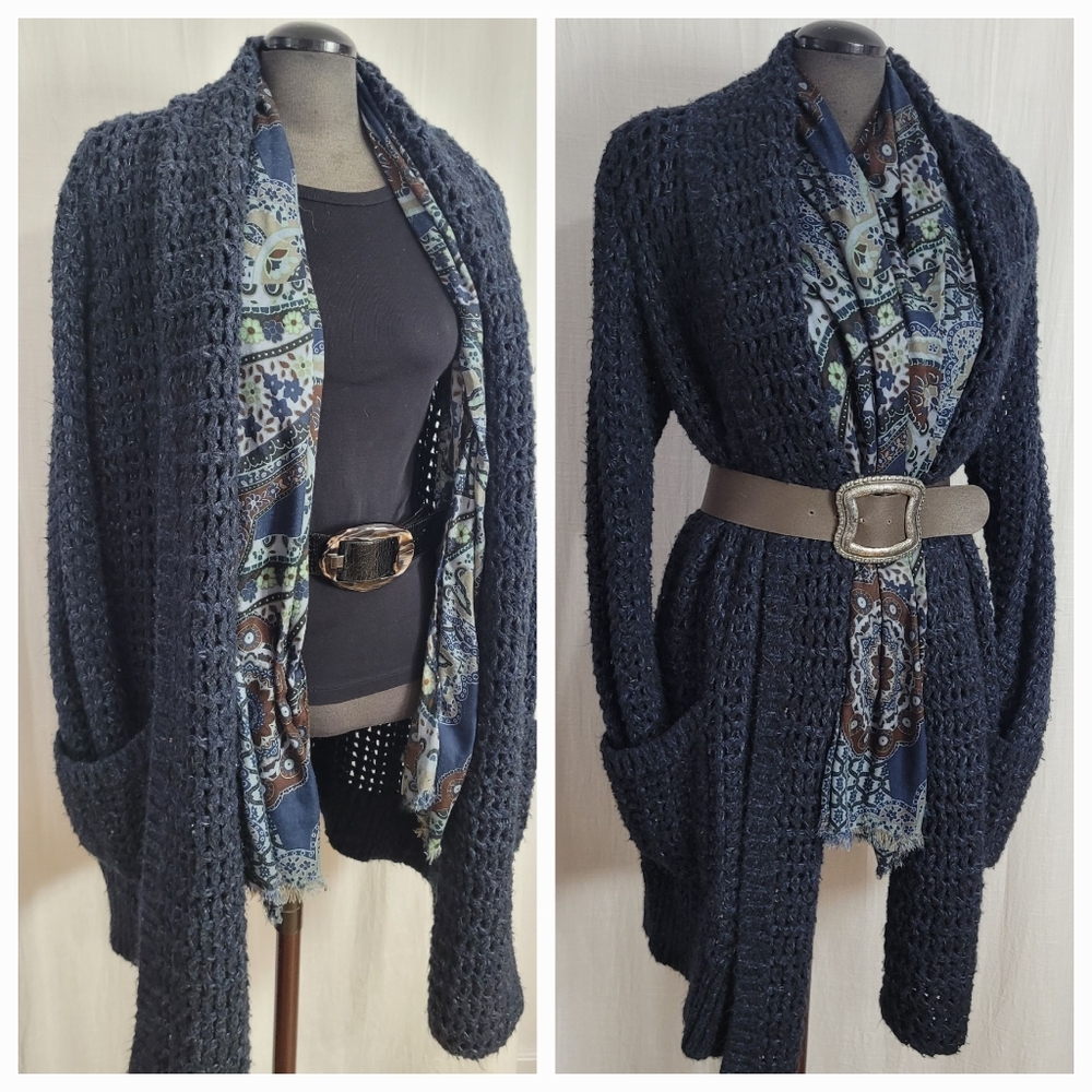 Scarf - Picture 8 of 8